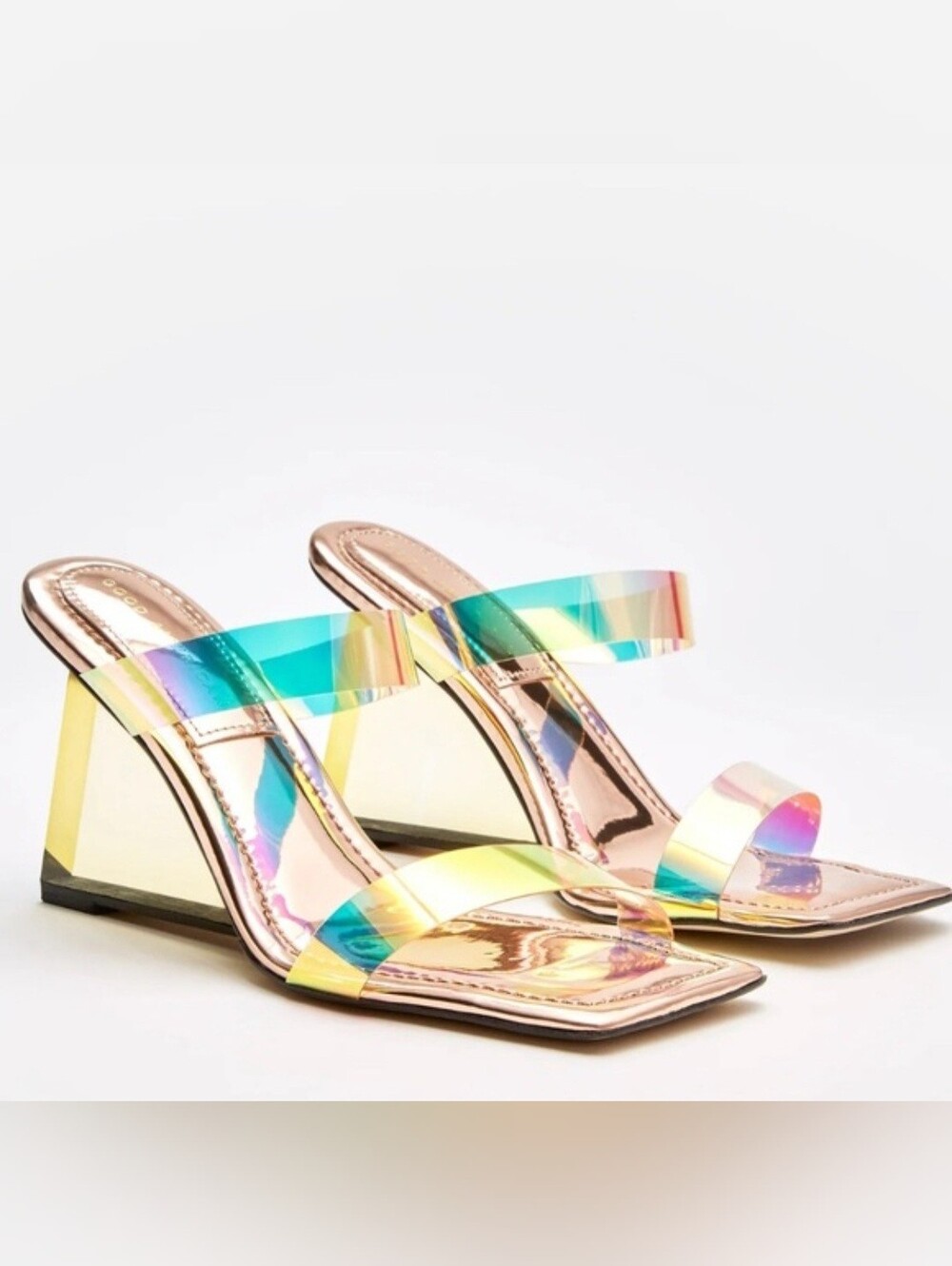 Good American  Rainbow Holographic Wedges
